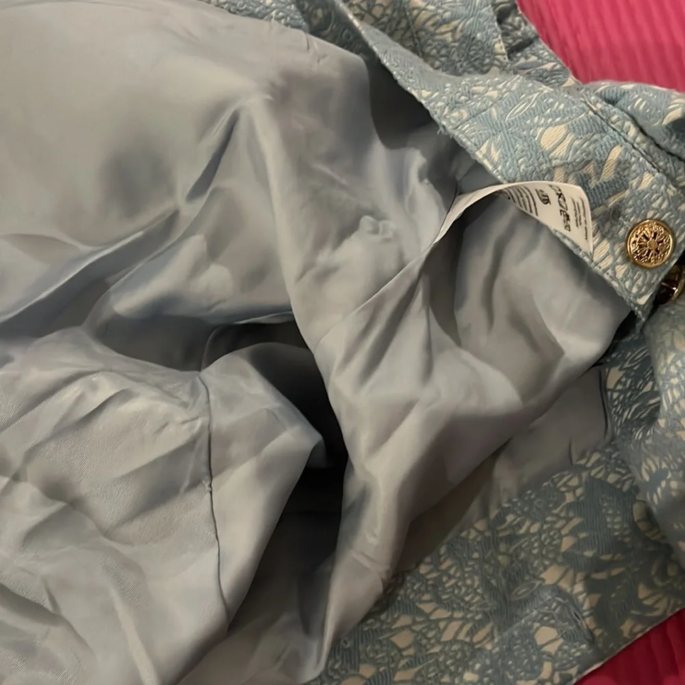 jacket - Picture 3 of 3
